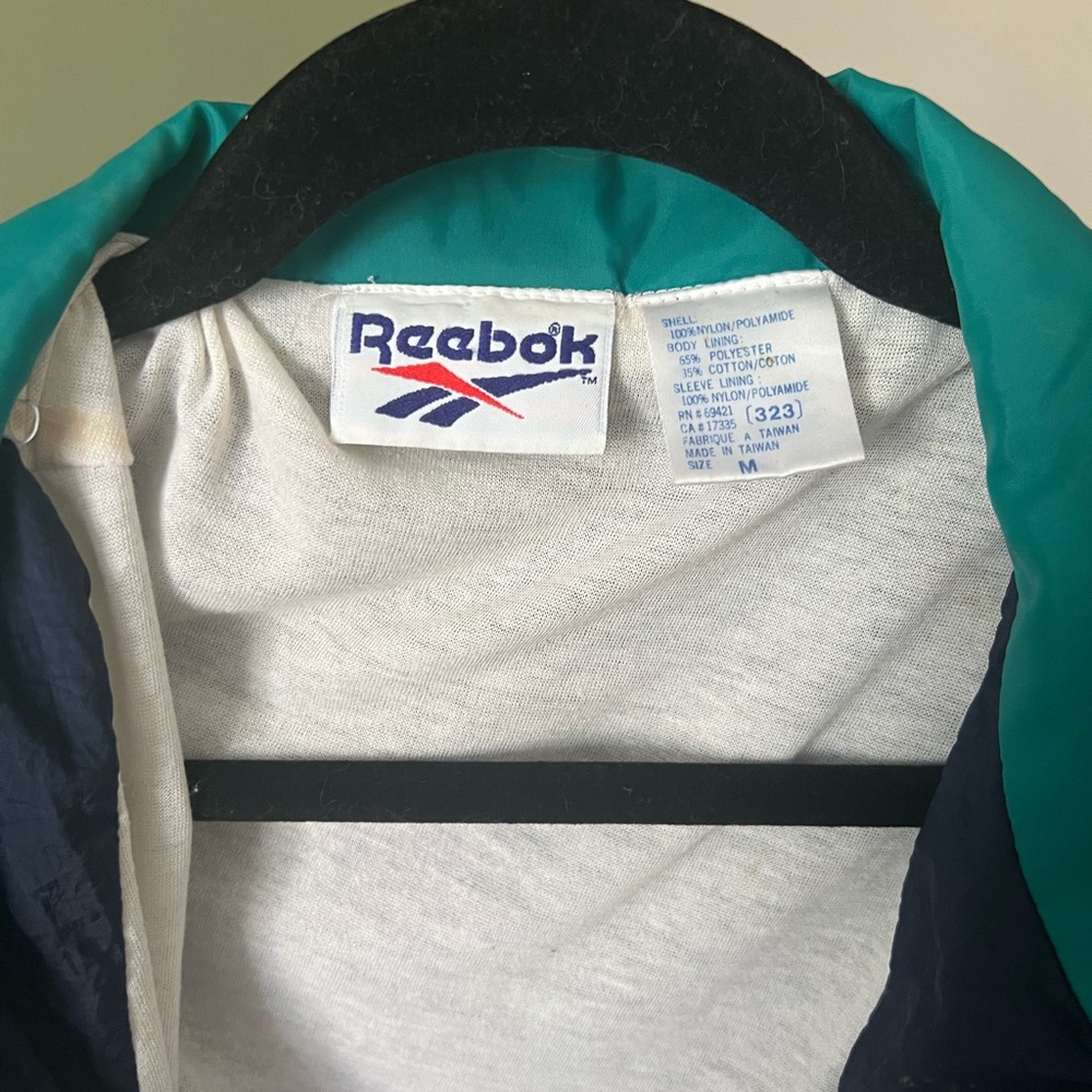 Vintage frankie collective reebok windbreaker - Picture 3 of 5